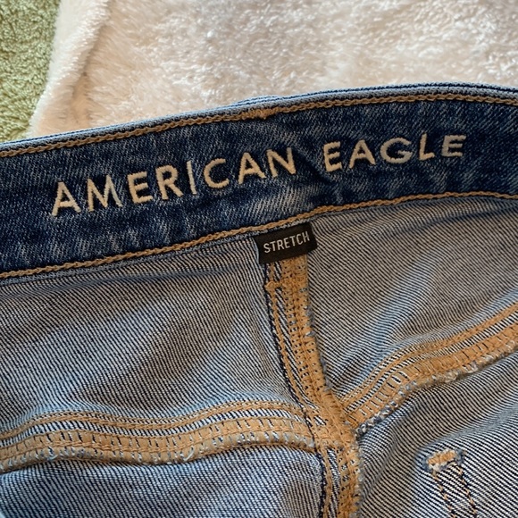 Dark wash, AEO mom jeans: size 8 long - Picture 5 of 6